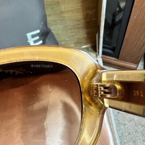 Authentic Burberry Sunglasses - Picture 7 of 14